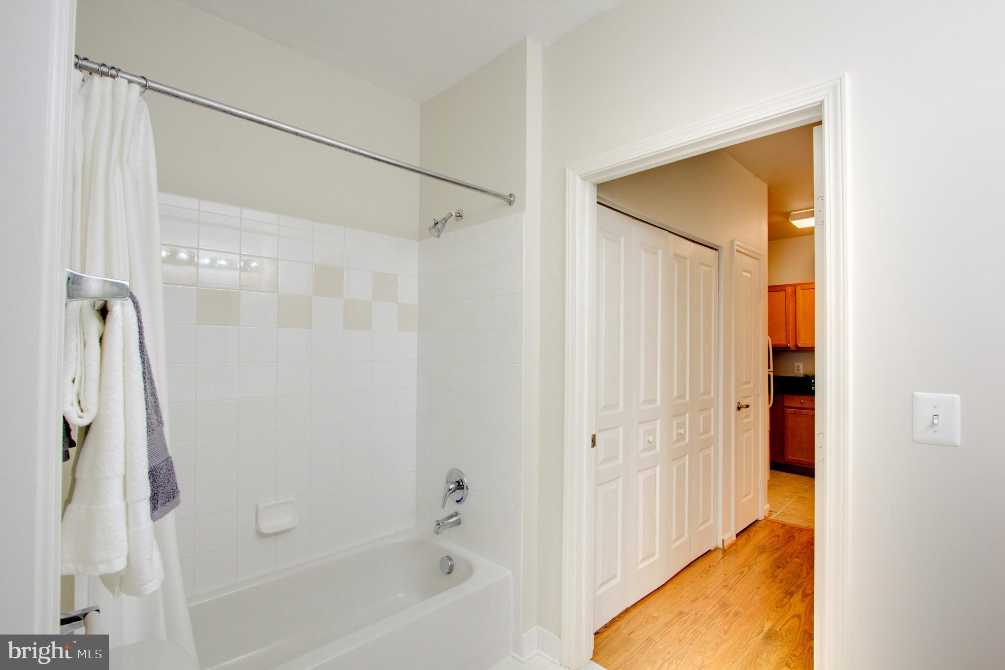 12000 Market Street, Unit 241 Reston, VA 20190 - Photo 15 of 43 Bathroom
