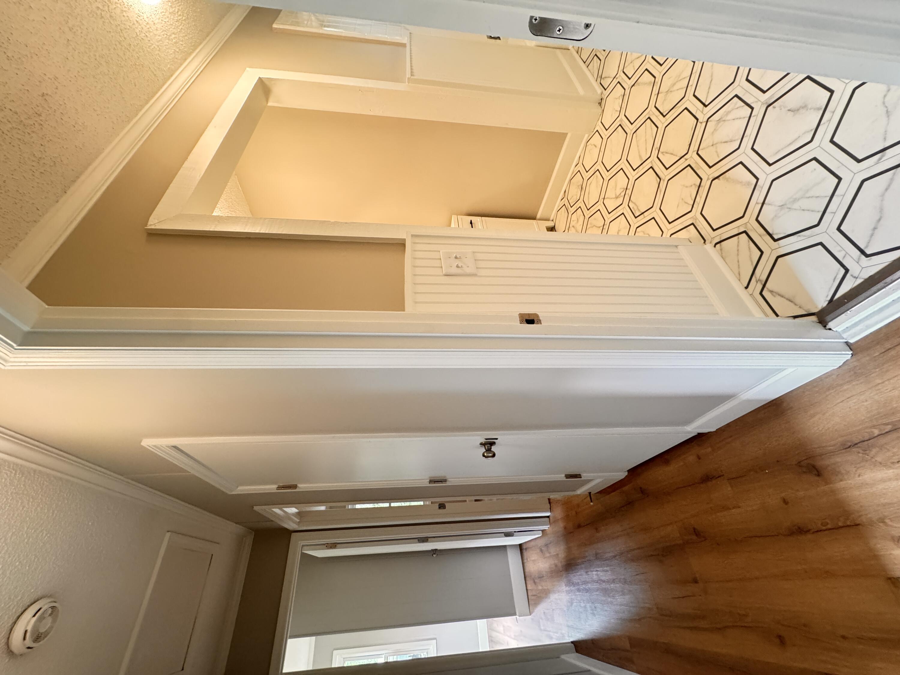 210 Grayson Street Walterboro, SC 29488 - Photo 13 of 77