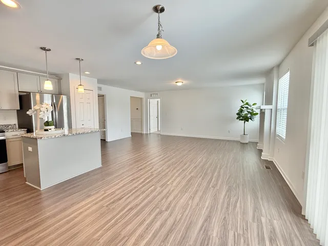 $293,000 | 10290 Swan Lake Circle, Ypsilanti, MI 48197