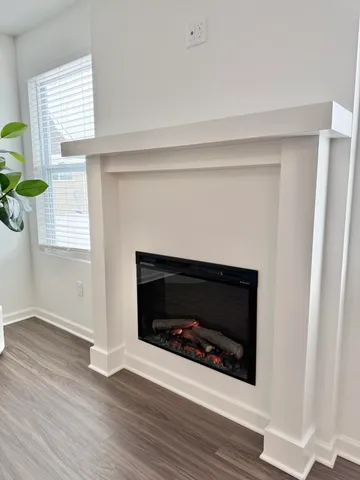 $293,000 | 10290 Swan Lake Circle, Ypsilanti, MI 48197