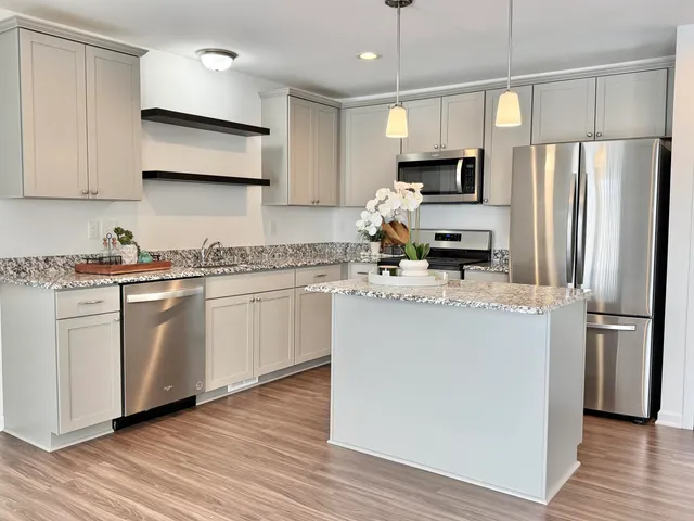 $293,000 | 10290 Swan Lake Circle, Ypsilanti, MI 48197