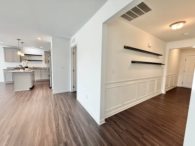 $293,000 | 10290 Swan Lake Circle, Ypsilanti, MI 48197