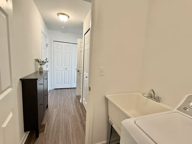 $293,000 | 10290 Swan Lake Circle, Ypsilanti, MI 48197