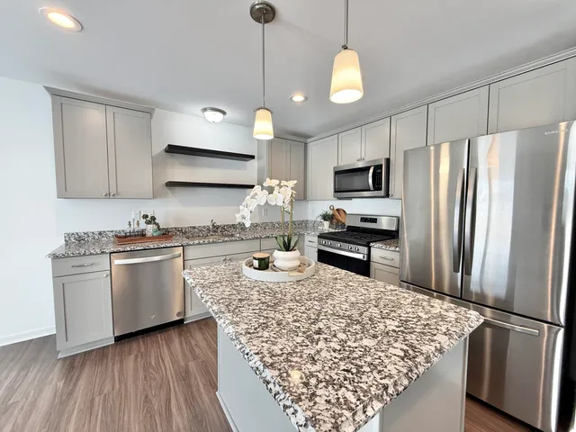 $293,000 | 10290 Swan Lake Circle, Ypsilanti, MI 48197