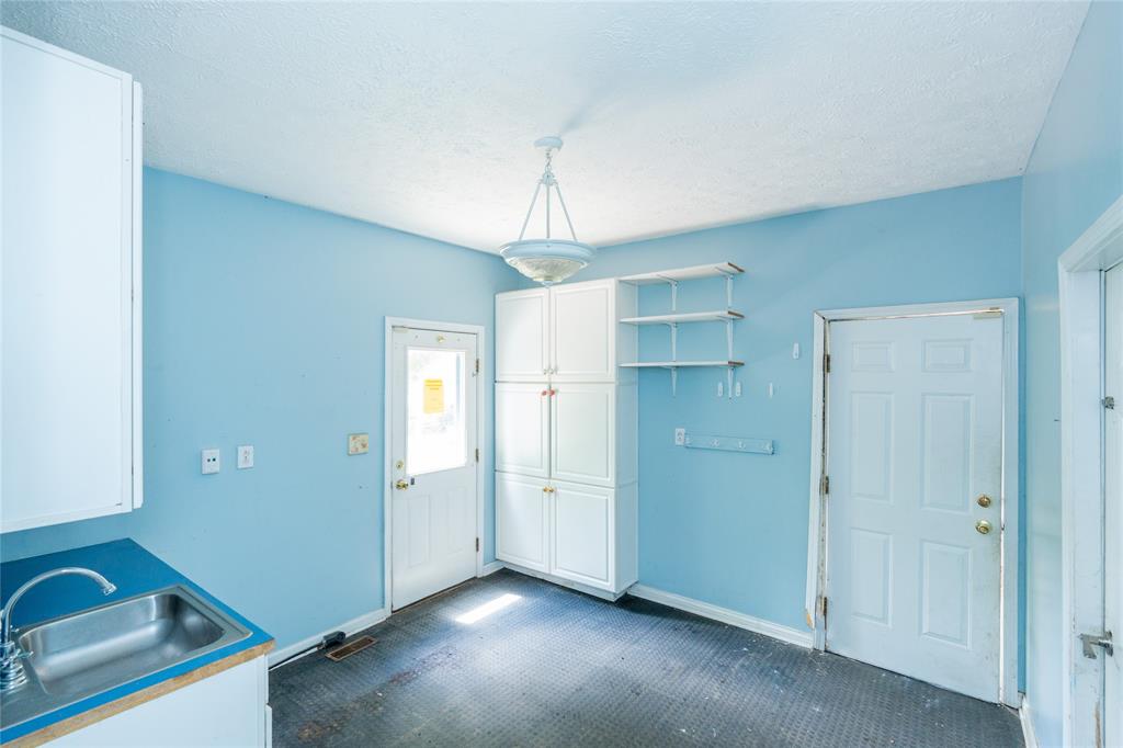 25 East Banta Road Indianapolis, IN 46227 - Photo 32 of 60 Gallery Image 32