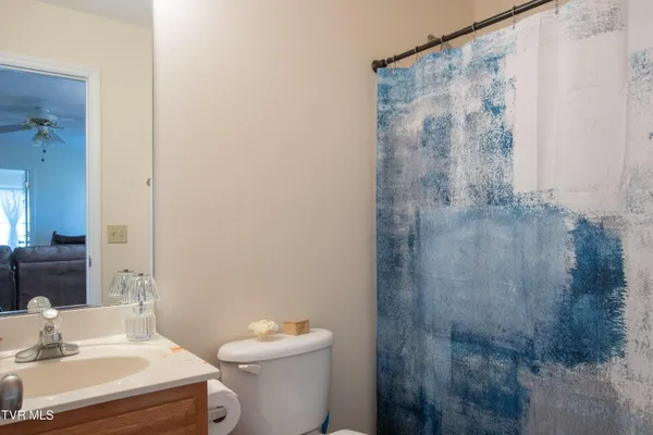 $399,900 | 20872 Deer Run Drive, Unit A & B, Abingdon, VA 24211