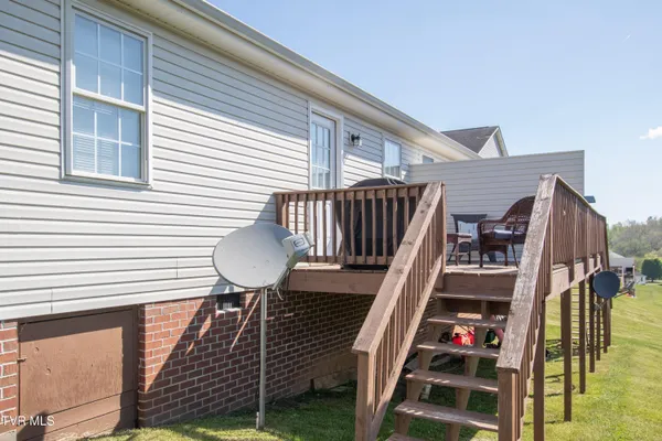 $399,900 | 20872 Deer Run Drive, Unit A & B, Abingdon, VA 24211
