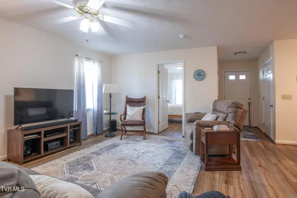 $399,900 | 20872 Deer Run Drive, Unit A & B, Abingdon, VA 24211