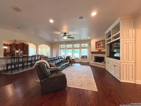 $794,000 | 21918 Pesa Cove, Garden Ridge, TX 78266