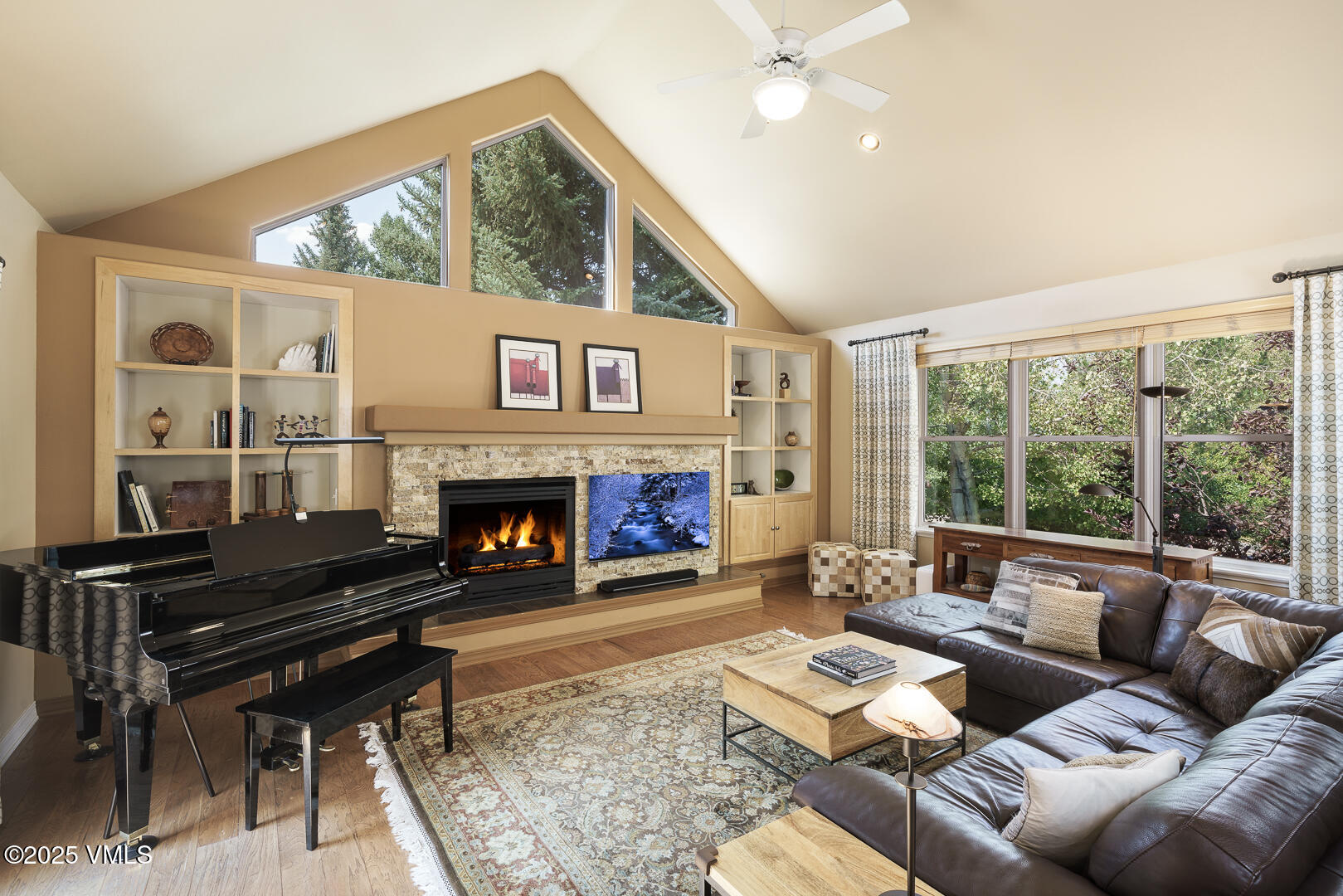 881 June Creek Road Edwards, CO 81632 - Photo 5 of 103 881_June_Creek_Interiors_011