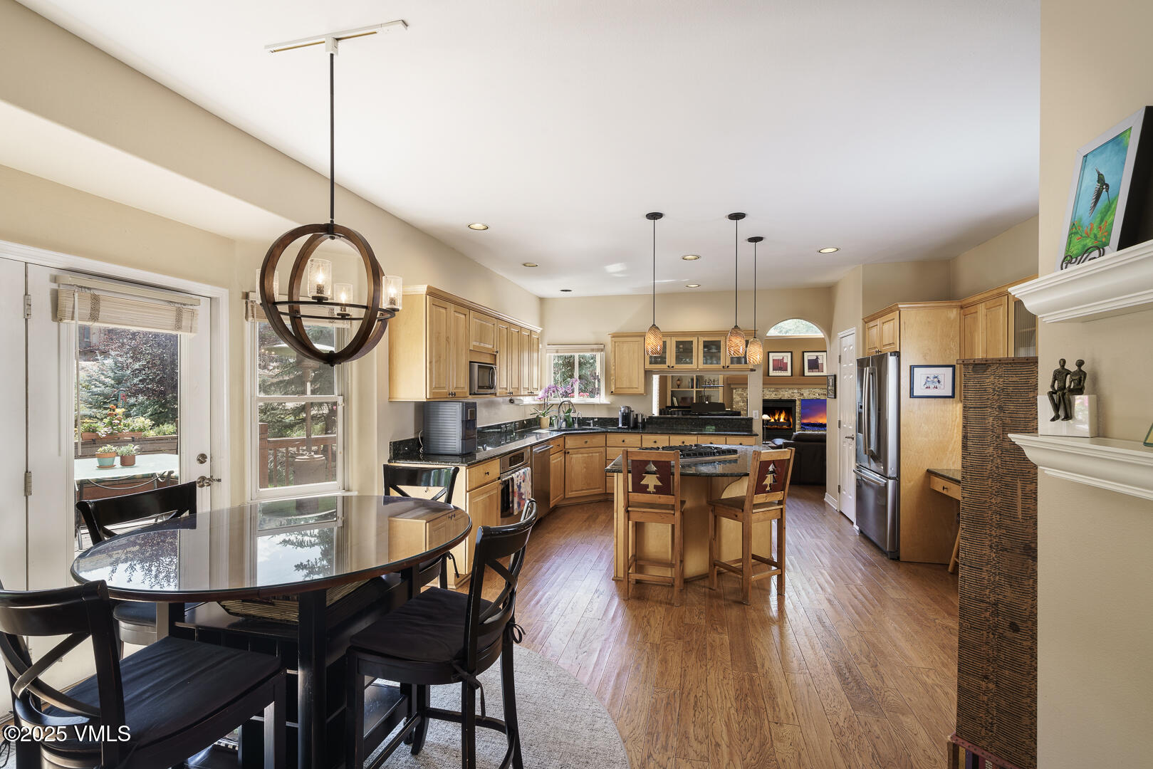 881 June Creek Road Edwards, CO 81632 - Photo 8 of 103 881_June_Creek_Interiors_020