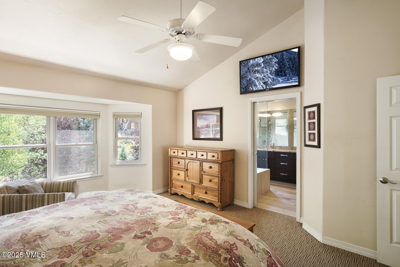 881 June Creek Road Edwards, CO 81632 - Photo 10 of 103 881_June_Creek_Interiors_026