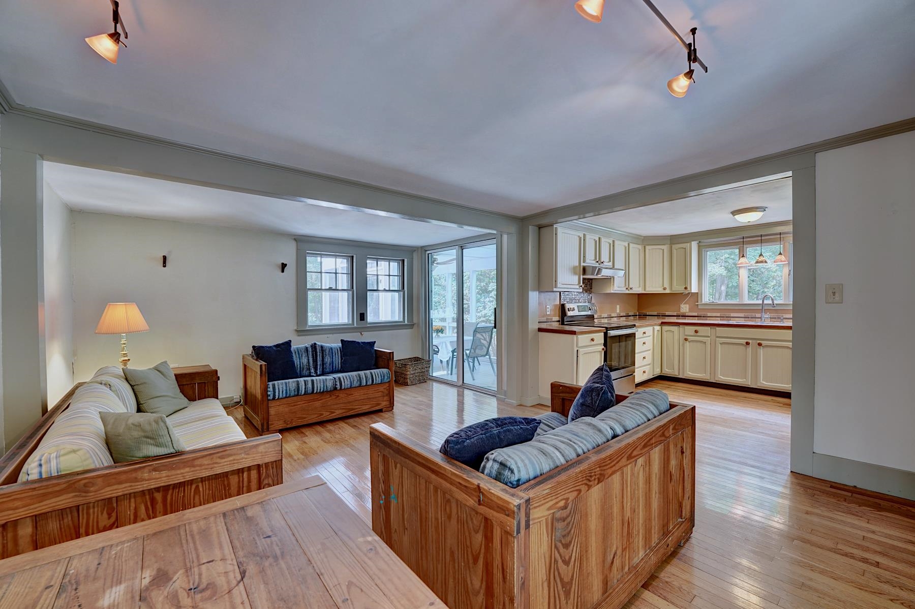 299 Exeter Road Hampton Falls, NH 03844 - Photo 11 of 35 Gallery Image 11
