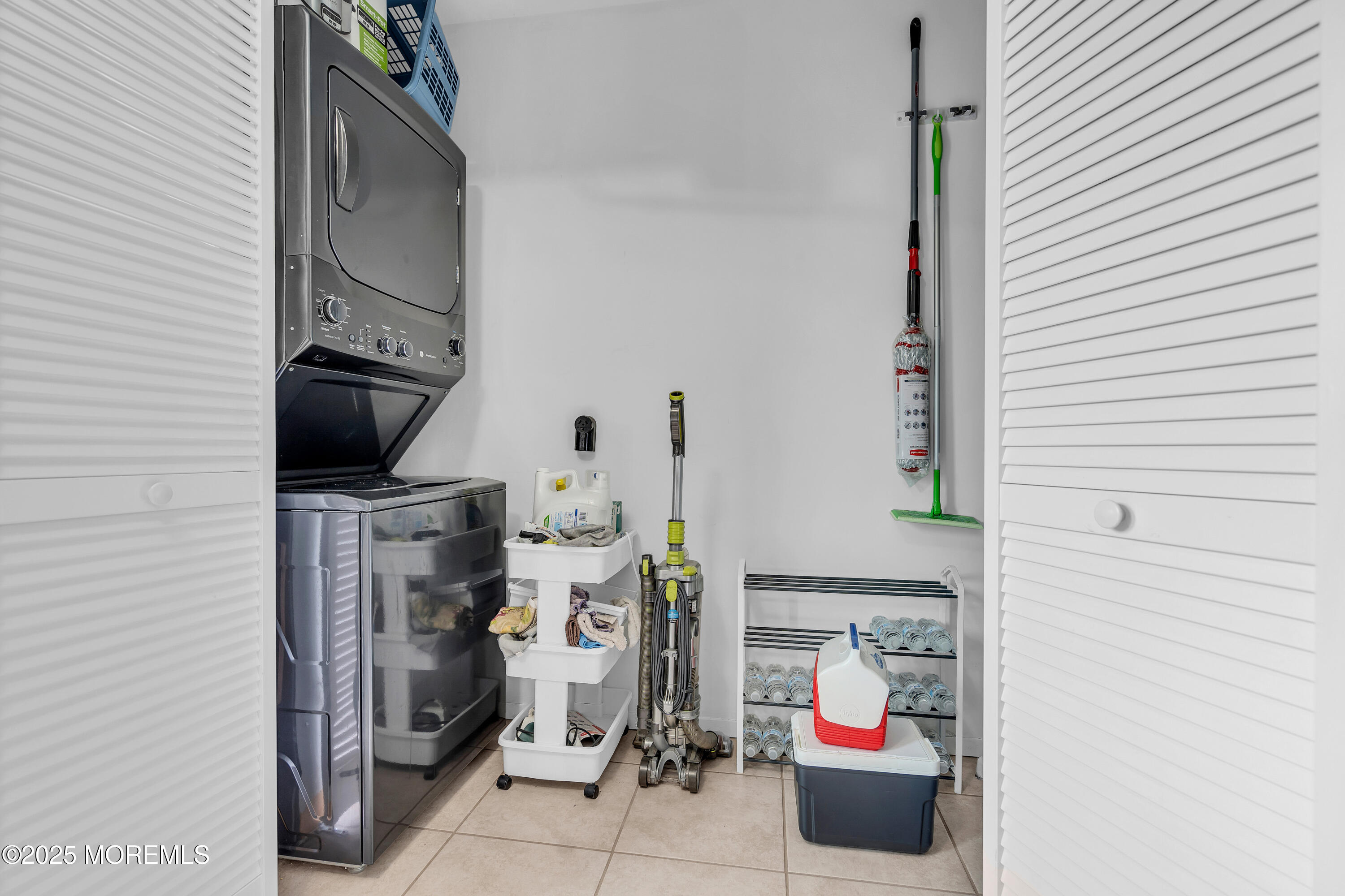 200 Birch Road Tuckerton, NJ 08087 - Photo 23 of 50 Laundry