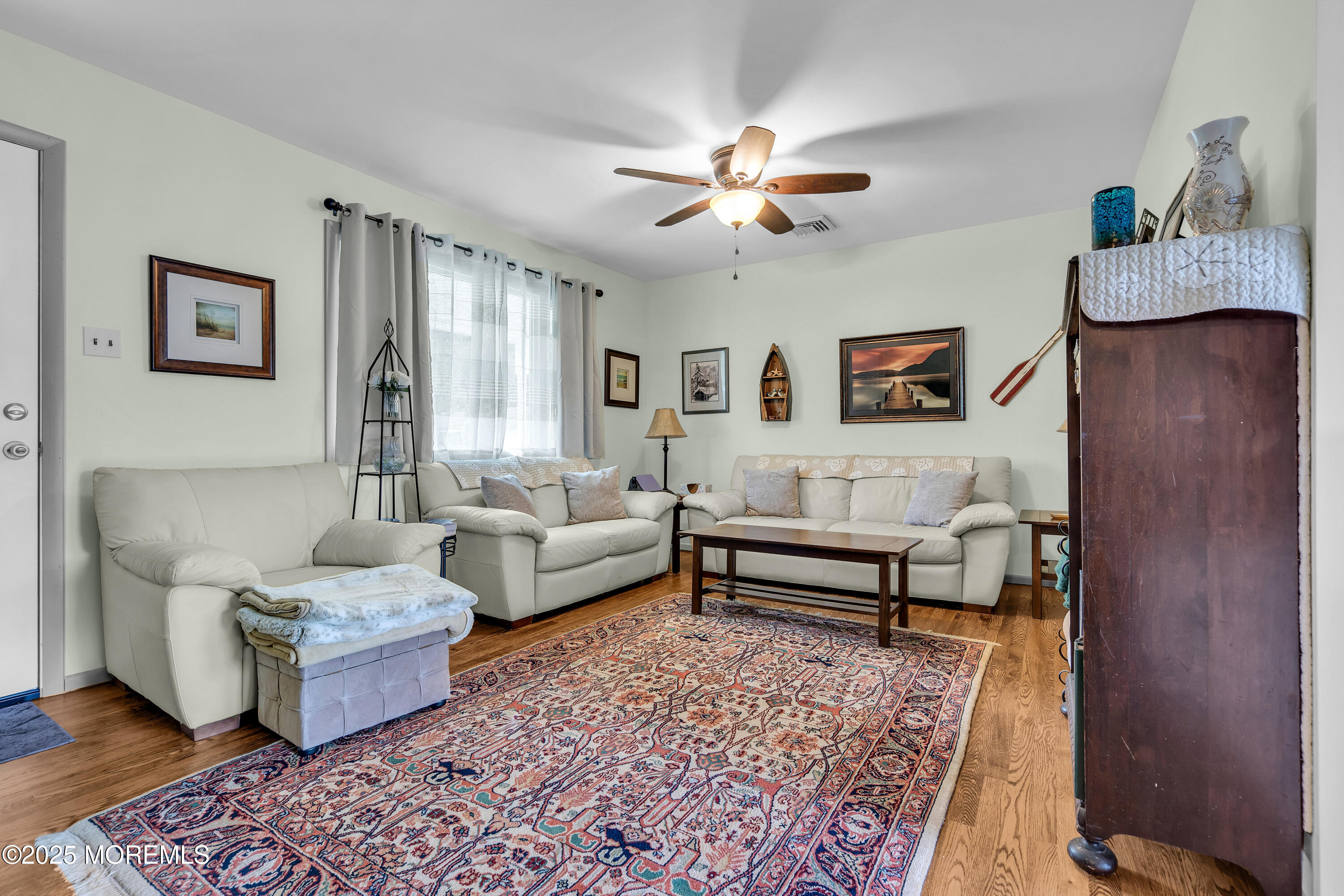 200 Birch Road Tuckerton, NJ 08087 - Photo 7 of 50 Living Room
