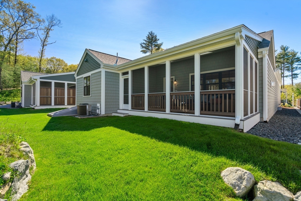 77 Abbey Road, Unit 77 Westwood, MA 02090 - Photo 22 of 24 Gallery Image 22