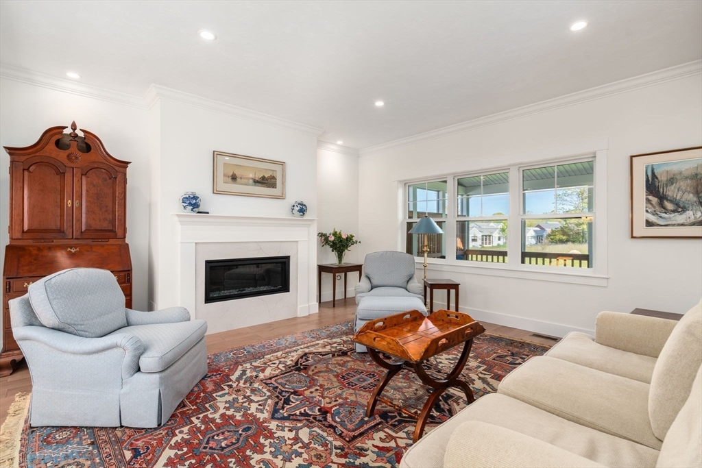 77 Abbey Road, Unit 77 Westwood, MA 02090 - Photo 6 of 24 Gallery Image 6