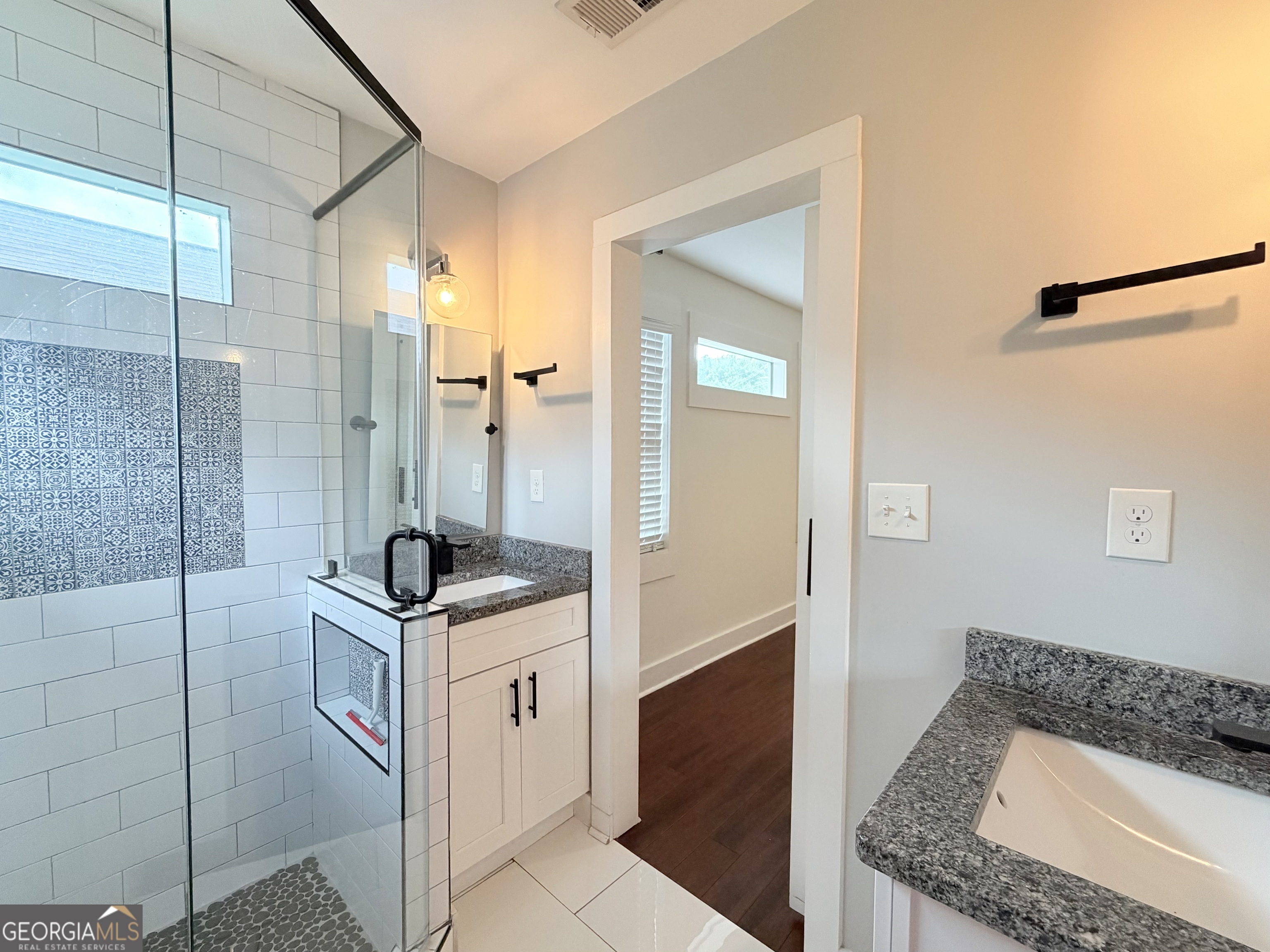 1109 Ira Street Southwest Atlanta, GA 30310 - Photo 11 of 20