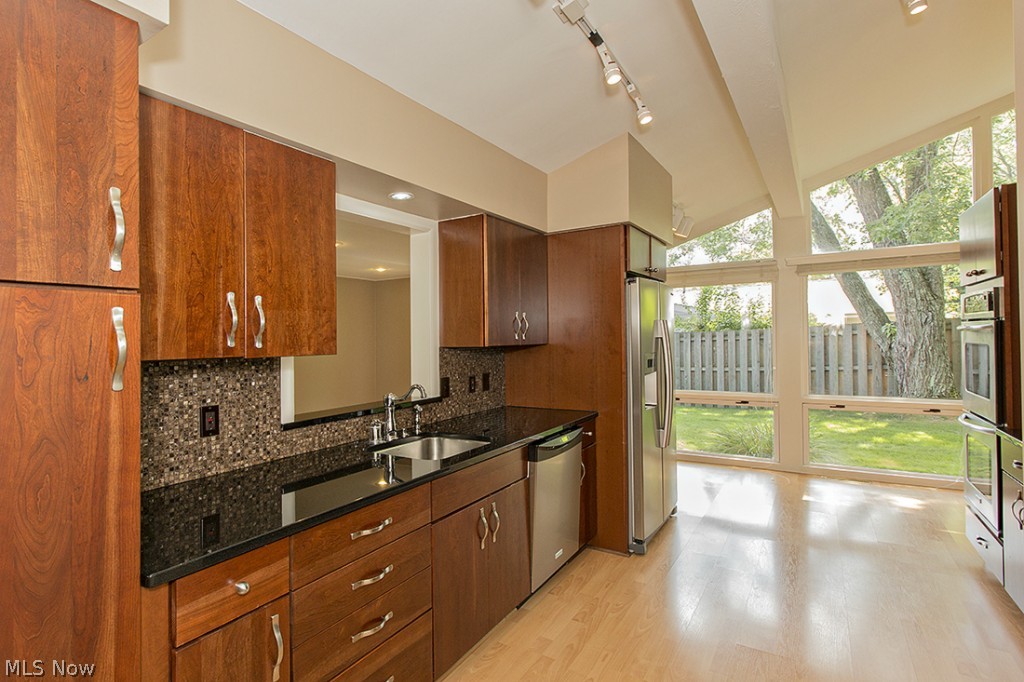 2654 Ramsay Road Beachwood, OH 44122 - Photo 7 of 24 Gallery Image 7