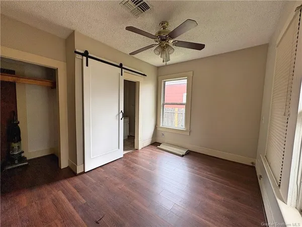 $1,200 | 512 11th Street, Lake Charles, LA 70601