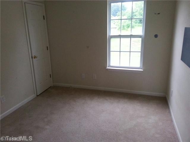 3590 Morning Mist Road Winston-Salem, NC 27107 - Photo 5 of 8 2nd Bedroom.