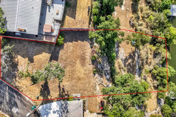 $469,000 | 2800 Circle Drive, Marble Falls, TX 78654