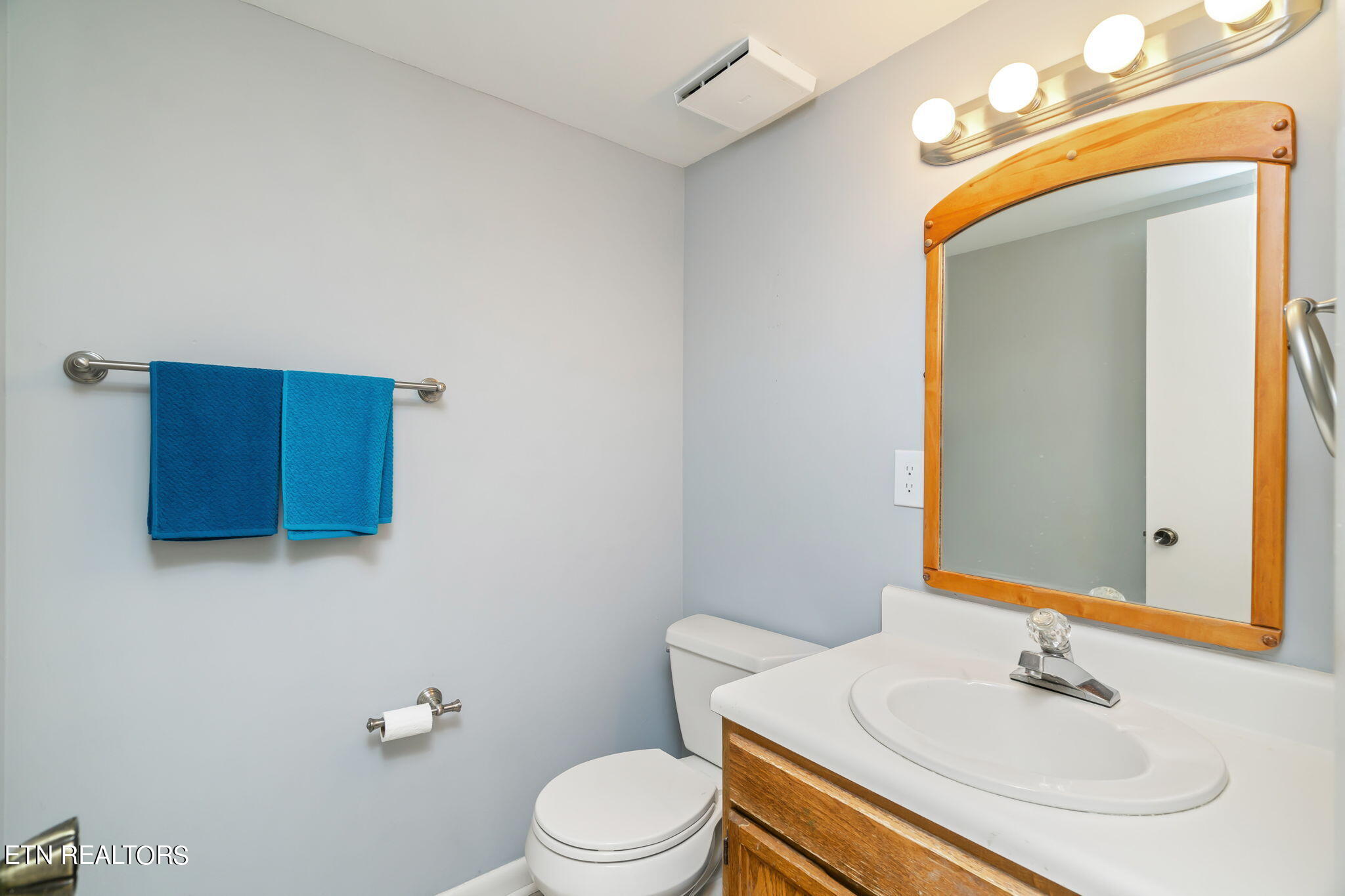 36 Brookside Drive Oak Ridge, TN 37830 - Photo 25 of 38 17-web-or-mls-36 Brookside Drive-18