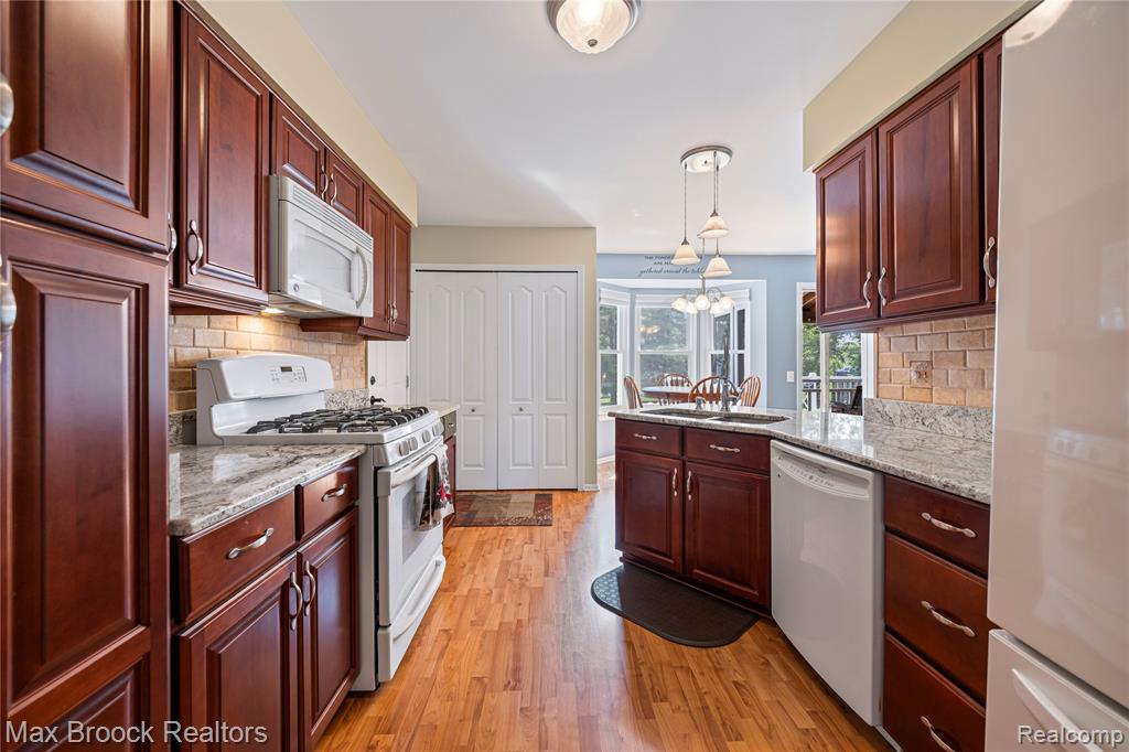 9863 Marshall Road South Lyon, MI 48178 - Photo 16 of 60 Gallery Image 16