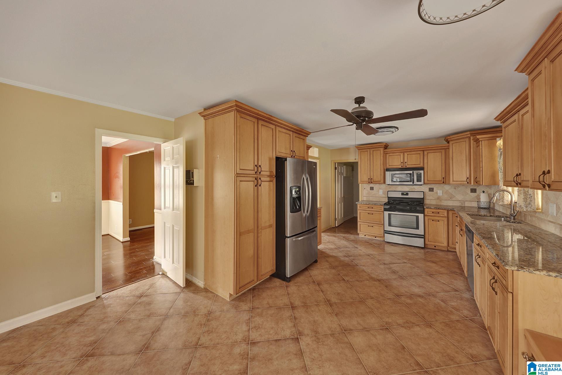 108 Hillside Road Bessemer, AL 35020 - Photo 10 of 22