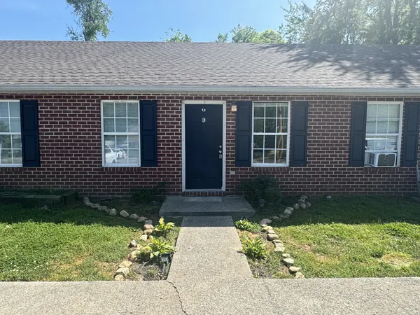 $1,295 | 107 Pickle Street, Unit C, Shelbyville, TN 37160