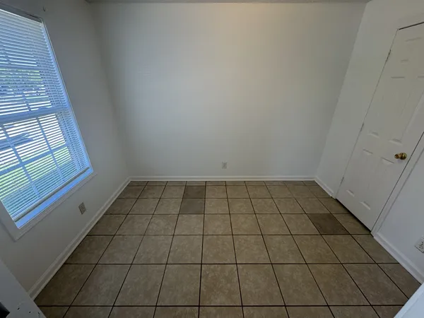 $1,295 | 107 Pickle Street, Unit C, Shelbyville, TN 37160