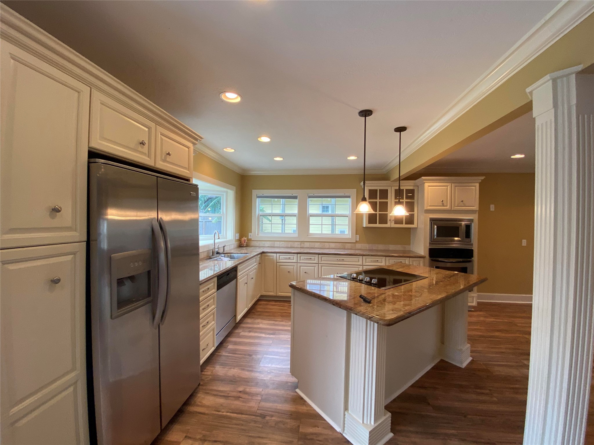 911 Hawthorne Road Clear Lake Shores, TX 77565 - Photo 11 of 50 View From The Other Side