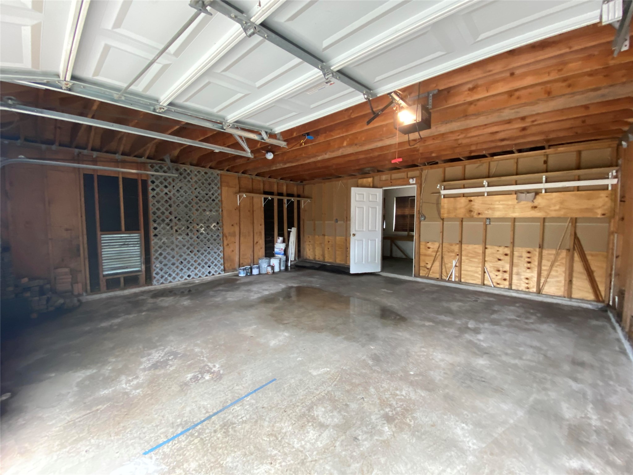 911 Hawthorne Road Clear Lake Shores, TX 77565 - Photo 34 of 50 Spacious Detached Garage And Additional Workshop Area