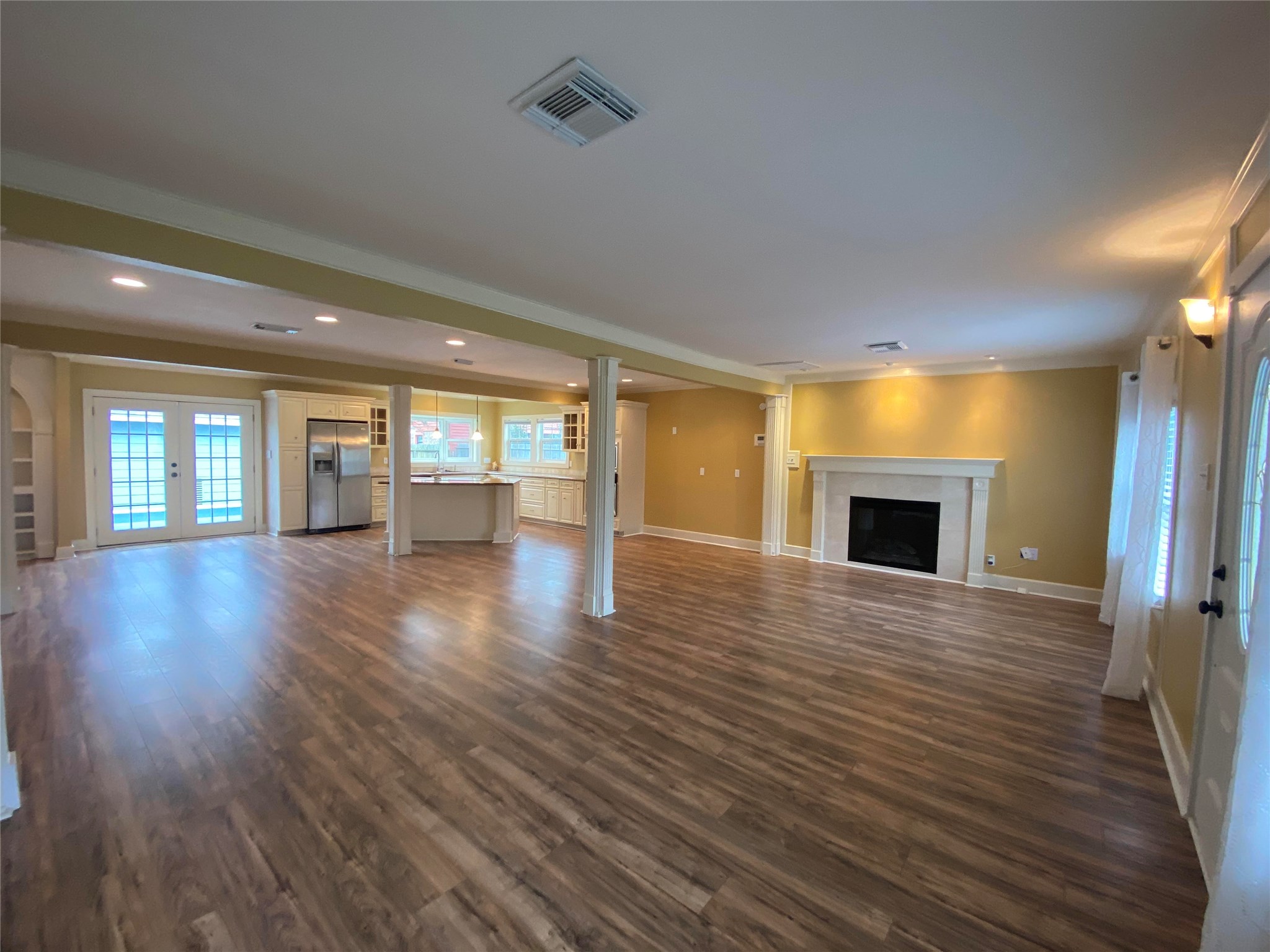 911 Hawthorne Road Clear Lake Shores, TX 77565 - Photo 50 of 50 Stepping Inside, Truly An Incredible Open Floor Plan!