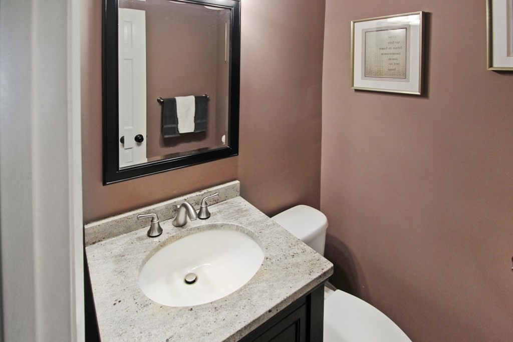 30 Jay Road North Andover, MA 01845 - Photo 12 of 24 Gallery Image 12