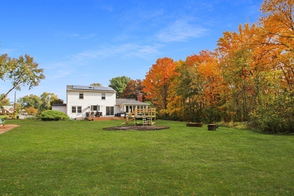 30 Jay Road North Andover, MA 01845 - Photo 2 of 24 Gallery Image 2