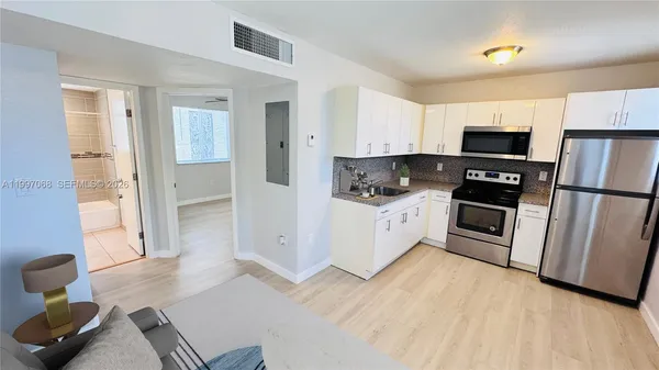 $1,600 | 1737 Northwest 3rd Avenue, Unit 5, Miami, FL 33136