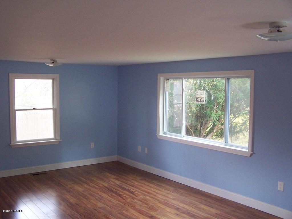 6 Stormview Road Lanesborough, MA 01237 - Photo 2 of 19 ISp1epez71rq1w0000000000