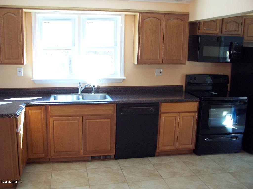 6 Stormview Road Lanesborough, MA 01237 - Photo 5 of 19 ISxbnteppar4z31000000000