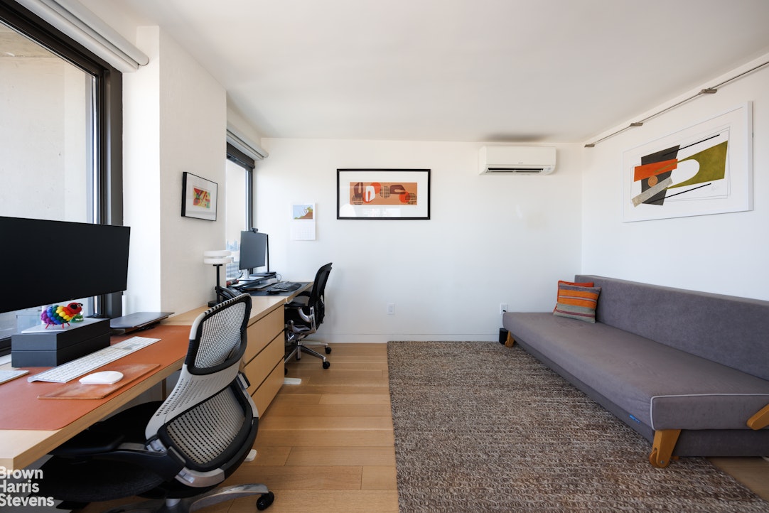 300 East 59th Street, Unit 3506 Manhattan, NY 10022 - Photo 6 of 13