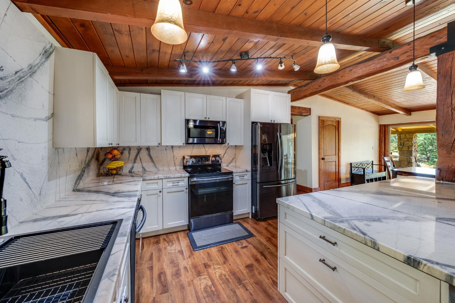 4600 El Caminito Road Shingle Springs, CA 95682 - Photo 13 of 76