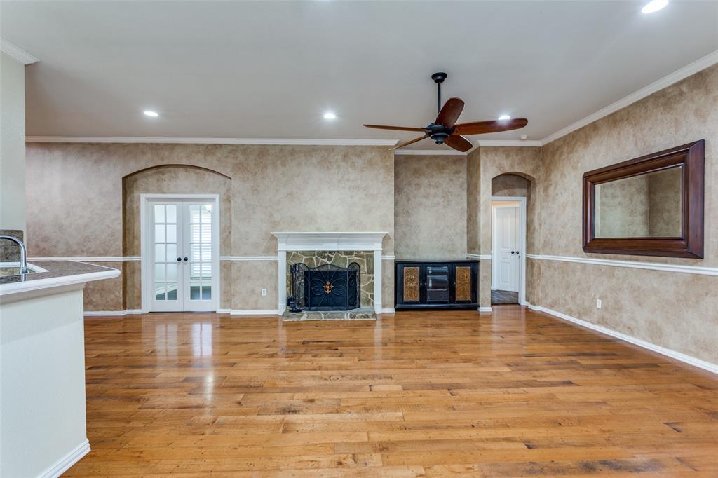 8312 Teja Trail Benbrook, TX 76126 - Photo 4 of 25