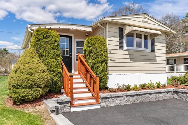 $300,000 | 46 Louie Lane, Raynham, MA 02767