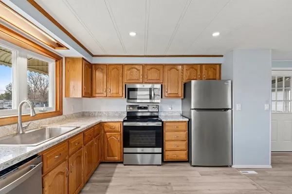 $300,000 | 46 Louie Lane, Raynham, MA 02767