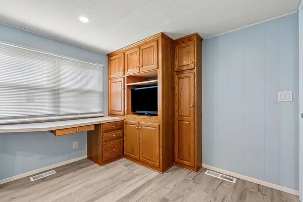 $300,000 | 46 Louie Lane, Raynham, MA 02767