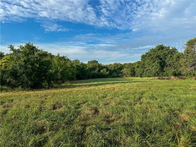 $210,000 | O Highway, Blairstown, MO 64726