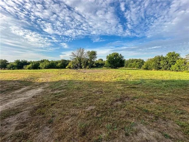 $210,000 | O Highway, Blairstown, MO 64726