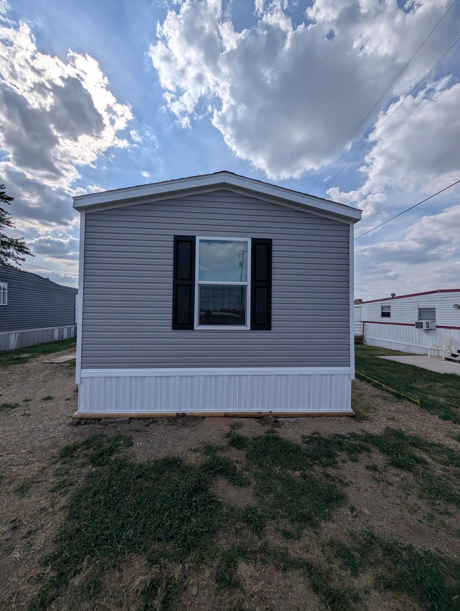 10901 Borror Road, Unit 19 Orient, OH 43146 - Photo 3 of 28 Side