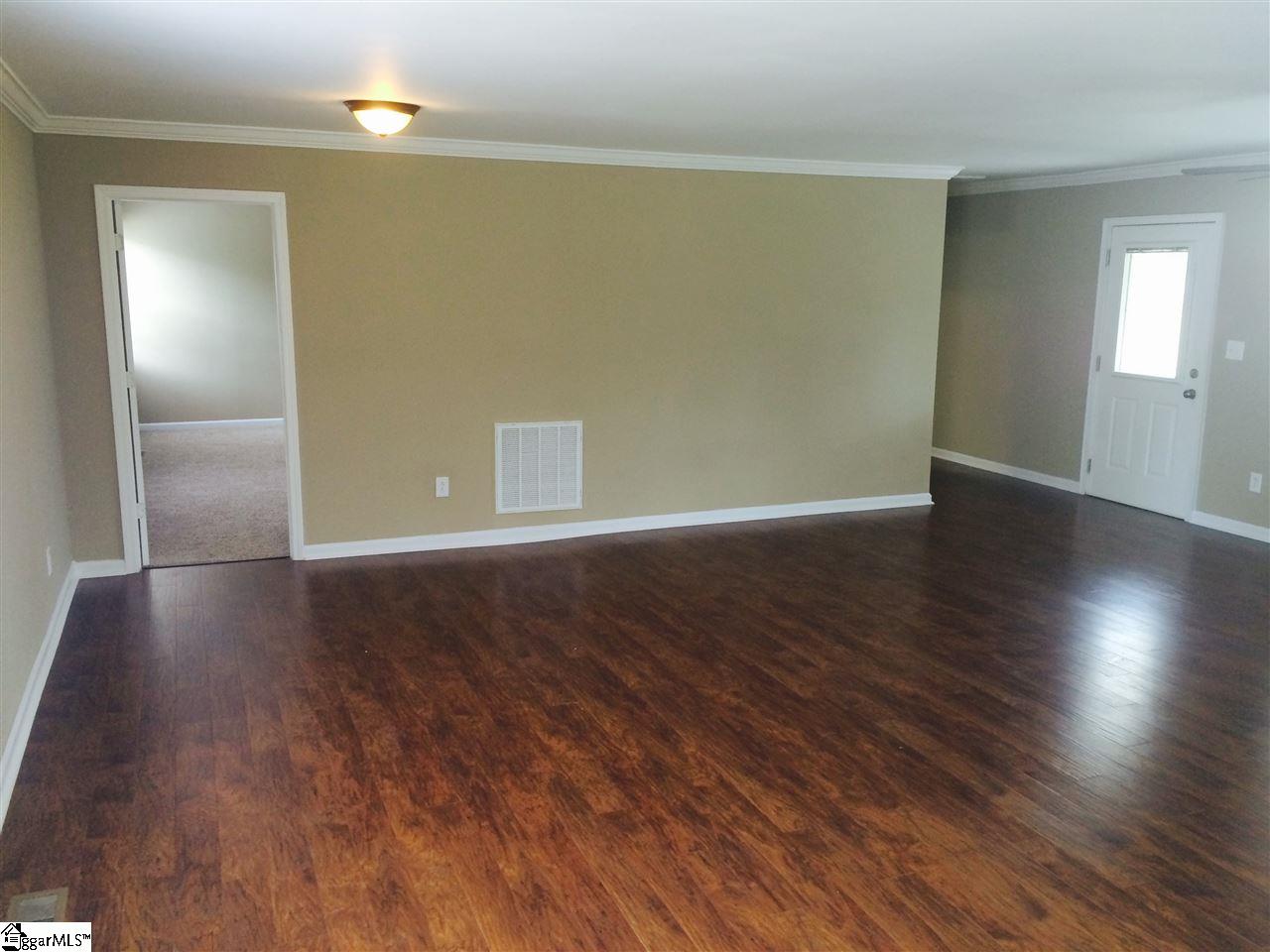 315 Wren Road Piedmont, SC 29673 - Photo 8 of 20 Gallery Image 8