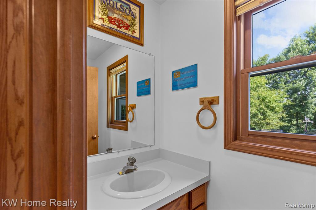 365 North Kellogg Road Howell, MI 48843 - Photo 20 of 69